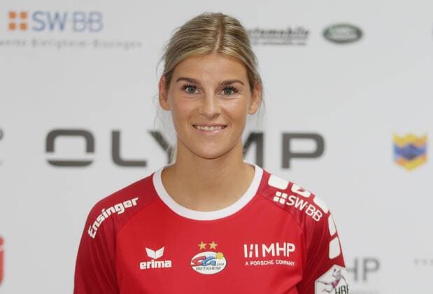 Stuttgart , Handball photo opportunity SG BBM Bietigheim , Angela Malestein