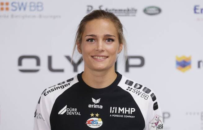 Stuttgart , Handball photo opportunity SG BBM Bietigheim , Dinah Eckerle
