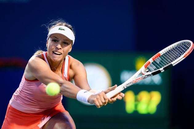 TORONTO, ON - AUGUST 05: Anett Kontaveit (EST) returns the ball during her first round match of the Rogers Cup tennis tournament on August 5, 2019, at Aviva Centre in Toronto, ON, Canada. (Photo by Julian Avram Icon Sportswire) TENNIS: AUG 05 Rogers Cup Icon190805521