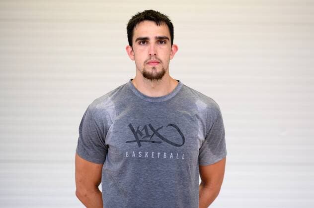 Training kick-off Science City Jena on 5 8 2019 for the season 2019 2020 in the BARMER 2 Basketball Bundesliga ProA Alex Herrera Jena , Portrait across training hall Sparkassen Arena