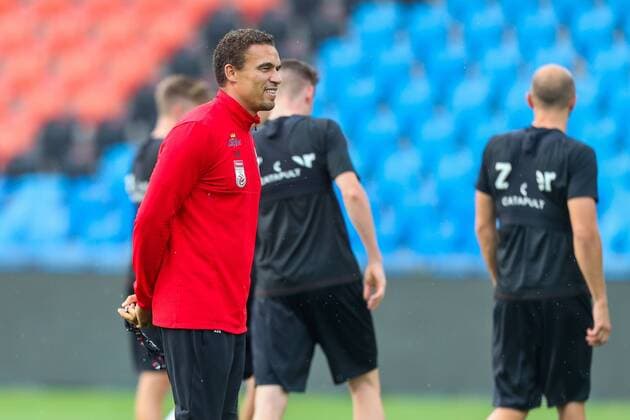 SOCCER - CL quali, Basel vs LASK BASEL,SWITZERLAND,06.AUG.19 - SOCCER - UEFA Champions League qualification, FC Basel vs Linzer ASK, preview, training Basel. Image shows head coach Valerien Ismael (LASK). GEPAxpictures xPhilippxBrem