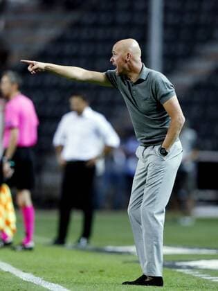 Ajax coach Erik ten Hag during the UEFA Champions League third round qualifying first leg match between PAOK FC and Ajax Amsterdam at Toumba stadium on August 06, 2019 in Thessaloniki, Greece UEFA Champions League 2019 2020 xVIxVIxImagesx xMauricexvanxSteenxIVx 200757853