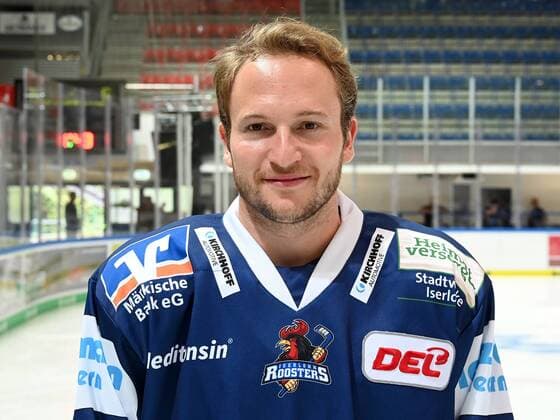 Iserlohn, Germany, 06 08 2019, season 2019 2020, DEL, Iserlohn Roosters, team photo and player portraits, Marko Friedrich Iserlohn watching Iserlohn North Rhine Westphalia Germany eu images 09 521 023865 eu-images-521