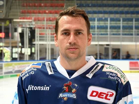 Iserlohn, Germany, 06 08 2019, season 2019 2020, DEL, Iserlohn Roosters, team photo and player portraits, Jens Baxmann Iserlohn watching Iserlohn North Rhine Westphalia Germany eu images 09 521 023869 eu-images-521