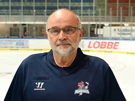 Iserlohn, Germany, 06 08 2019, season 2019 2020, DEL, Iserlohn Roosters, team photo and player portraits, team leader Charles Kirchhoff Iserlohn looks Iserlohn North Rhine Westphalia Germany eu images 09 521 023925 eu-images-521