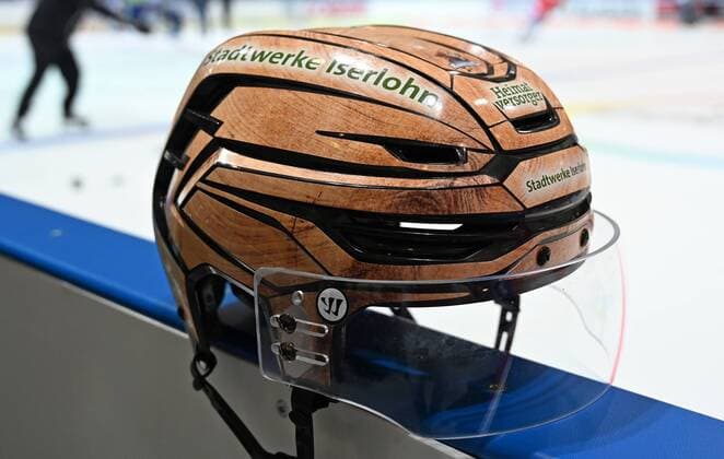 Iserlohn, Germany, 06 08 2019, season 2019 2020, DEL, Iserlohn Roosters, team photo and player portraits, helmet Iserlohn Roosters in wood design Holzkoeppe Iserlohn North Rhine Westphalia Germany eu images 09 521 023945 eu-images-521