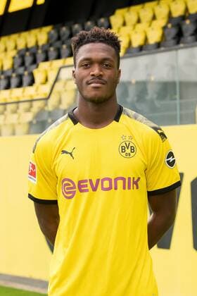 Dan Axel Zagadou Borussia Dortmund 1 BL, portrait date 2019 2020 Team2