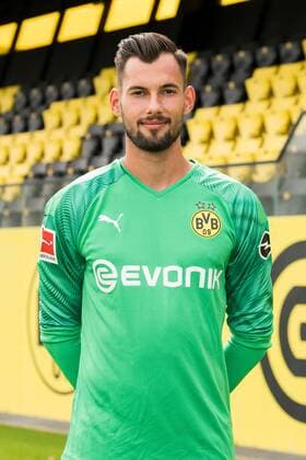 Goalkeeper Eric Oelschlägel Borussia Dortmund 1 BL, portrait date 2019 2020 Team2