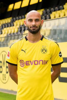 Ömer Toprak Borussia Dortmund 1 BL, portrait date 2019 2020 Team2