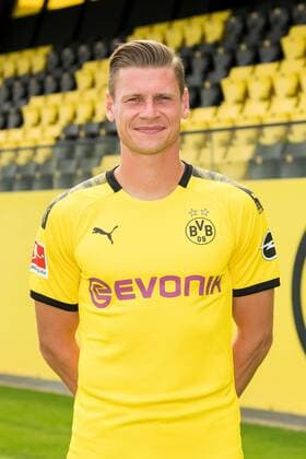Lukasz Piszczek Borussia Dortmund 1 BL, portrait date 2019 2020 Team2