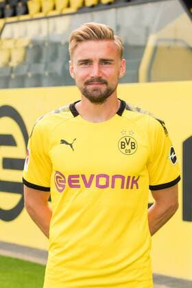 Marcel Schmelzer Borussia Dortmund 1 BL, portrait date 2019 2020 Team2