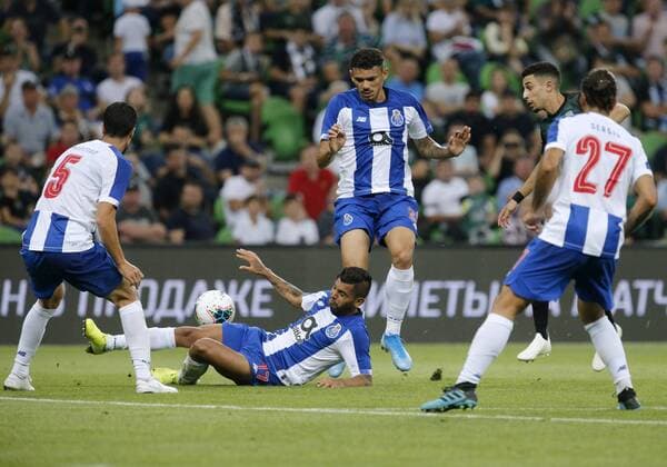 KRASNODAR, RUSSIA - AUGUST 7, 2019: Porto s Ivan Marcano, Jesus Corona, Tiquinho, Krasnodar s Younes Namli, and Porto s Sergio Oliveira (L-R) in action in the 2019 20 UEFA Champions League third qualifying round match between FC Krasnodar and FC Porto at Krasnodar Stadium. Valery Matytsin TASS  TS0B5B3A