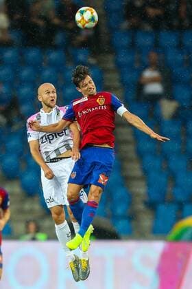 SOCCER - CL quali, Basel vs LASK BASEL,SWITZERLAND,07.AUG.19 - SOCCER - UEFA Champions League qualification, FC Basel vs Linzer ASK. Image shows Gernot Trauner (LASK) and Valentin Stocker (Basel). GEPAxpictures xPhilippxBrem