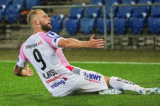 Football Champions League Qualification Round 3 19 20 FC Basel 1893 vs LASK 07 08 2019 Goal celebration to 0 2 by Joao Klauss de Mello LASK 9 , at the Football Champions League Match Qualification Round 3 between FC Basel 1893 and LASK, on Wednesday, 07 August 2019 Sankt Jakob Park in Basel Switzerland Copyright: xBEAUTIFULxSPORTS G.xHubbsx
