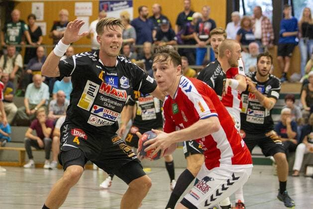 Hamburger Sport Verein vs IFK Kristianstad, 11 International Heide Cup 2019, Schneverdingen 09 08 19 Leif Tissier HSV Hamburg, 07 against Adam Nyfjaell IFK Kristianstad, 04 Copyright: xBEAUTIFULxSPORTS MarioxM.xKobergx