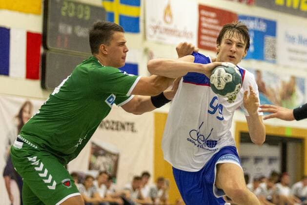 Fuechse Berlin vs. Russian National Team, 11 International Heide Cup 2019, Schneverdingen 09 08 19 Sergey Kosorotov Russian National Team, 99 vs. Frederik Simak Fuechse Berlin, 24 Copyright: xBEAUTIFULxSPORTS MarioxM.xKobergx