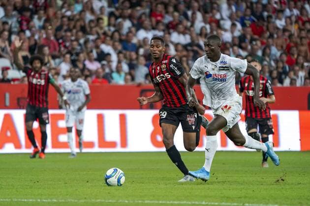 Christophe Herelle (OGC Nice) - Sehrou Guidassy (Amiens SC) FOOTBALL : OGC Nice vs Amiens SC - Nice - 10 08 2019 NorbertScanella PanoramiC 