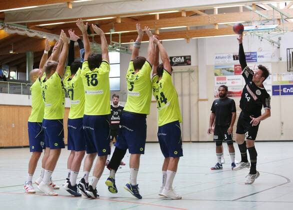 BAU 10 08 2019 Bönnigheim Handball Final Stadtwerke Bönnigheim Cup, SG Leonberg Eltingen vs TSV Friedberg, right Manuel Scholz Friedberg