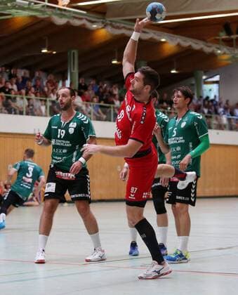 BAU 10 08 2019 Bönnigheim Handball Wacker Thun vs. SG BBM Bietigheim, Jonathan Fischer BBM, on the ball