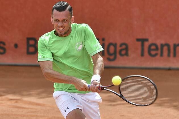 GER, Tennis Point Bundesliga, 1BL, Badwerk Gladbacher HTC 1 vs TK GW Mannheim 1 11 08 2019, An den Holter Sportstätten, Moenchengladbach, GER, Tennis Point Bundesliga, 1BL, Badwerk Gladbacher HTC 1 vs TK GW Mannheim 1, pictured Tobias Kamke GER TK GW Mannheim 1 nph Mauelshagen nph00321