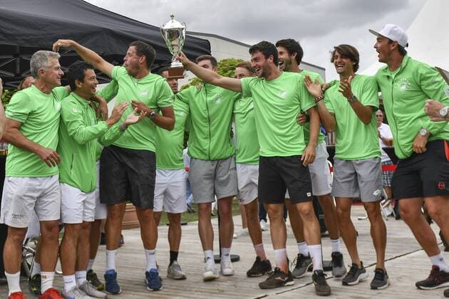 GER, Tennis Point Bundesliga, 1BL, Badwerk Gladbacher HTC 1 vs. TK GW Mannheim 1 11 08 2019, An den Holter Sportstätten, Moenchengladbach, GER, Tennis Point Bundesliga, 1BL, Badwerk Gladbacher HTC 1 vs. TK GW Mannheim 1, in the picture the team of Mannheim Jubel Freude Emotion becomes German Champion 2019 nph Mauelshagen nph00321