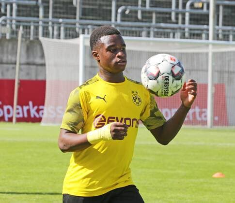 A-Junioren Bundesliga Staffel West, Saison 2019 2020, 1. Spieltag, Wuppertaler SV, Borussia Dortmund, -- Youssoufa Moukoko ( Dortmund ) in Aktion *** A Juniors Bundesliga Relay West, season 2019 2020, 1 matchday, Wuppertaler SV, Borussia Dortmund, Youssoufa Moukoko Dortmund in action