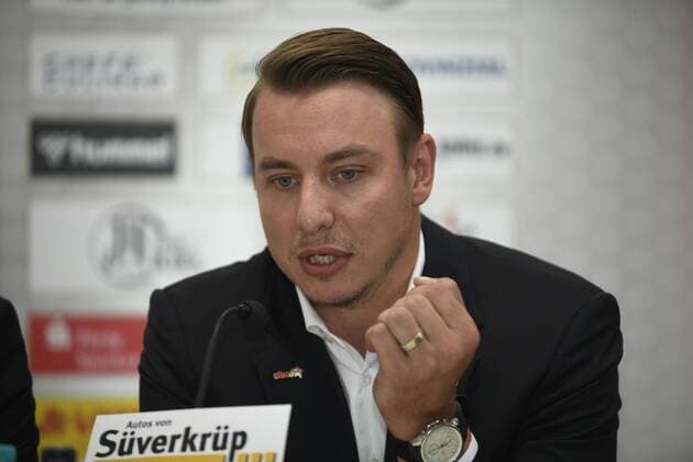 THW coach Filip Jicha, handball, men, THW Kiel, Bundesliga, press conference, 13 08 19 Kiel Showroom Süverkrup Schleswig Holstein Germany