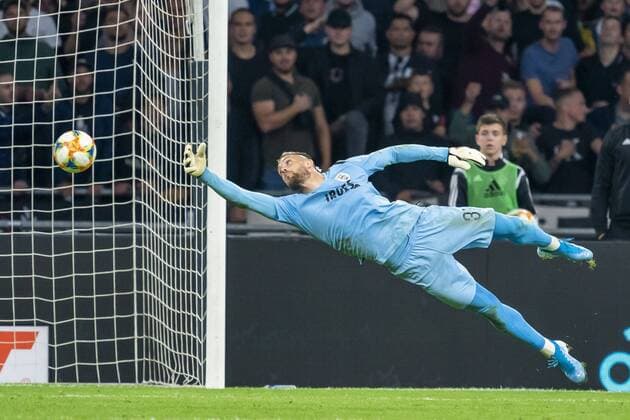AMSTERDAM, Netherlands, 13-08-2019, football, Johan Cruijff ArenA, Champions League third qualifying round, season 2019-2020, safe by PAOK Saloniki goalkeeper Alexander Paschalakis, during the match Ajax - PAOK, Ajax - PAOK  x4105668x Copyright: