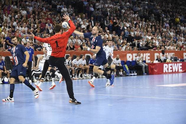 Henrik Toft Hansen PSG Handball against Niklas Landin Jacobsen THW Kiel , Handball, Men, REWE Cup, International Test Game, THW Kiel vs Paris St Germain, 14 08 19 Kiel Sparkassen Arena Schleswig Holstein Germany