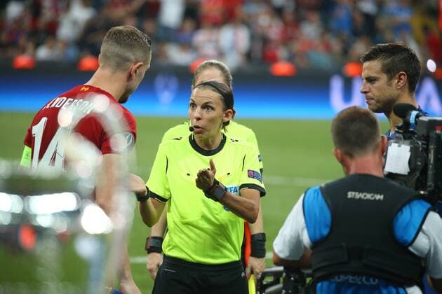 Referee Stephanie Frappart during the UEFA SUPERCUP match between Liverpool and Chelsea at Vodafone Park in Istanbul , Turkey on August 14 , 2019. 