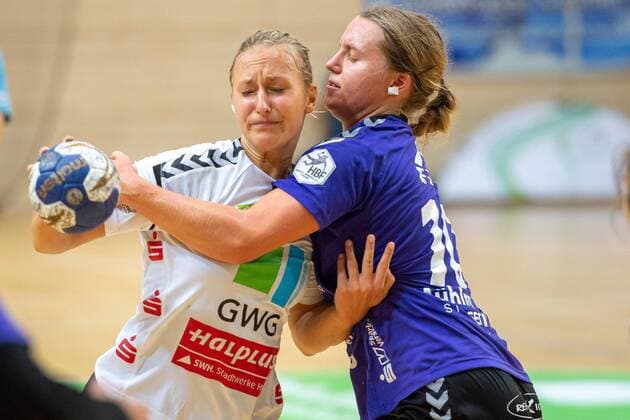 Lea Gruber SV Union Halle vs Maxi Mühlner Vipers SV Union Halle Neustadt Wildcats vs HSG Bad Wildungen Vipers 5 SWH Saale Cup Handball 2 Bundesliga Season 2019 2020 Copyright xVIADATAx xHolgerxJohnx Halle Saale Sachsen Anhalt Germany