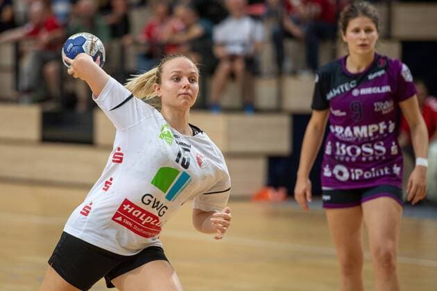 Julia Redder SV Union Halle scoring SV Union Halle Neustadt Wildcats vs TuS Metzingen 5 SWH Saale Cup Handball 2 Bundesliga season 2019 2020 Copyright xVIADATAx xHolgerxJohnx Halle Saale Sachsen Anhalt Germany