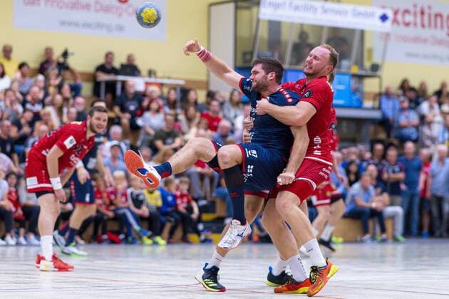 Rodgau, Germany 17 August 2019 DHB Cup 19 20 SG BBM Bietigheim vs HSG Rodgau Nieder Roden v left in duel Jonathan Fischer Bietigheim and Benjamin von Stein Rodgau Rodgau Germany