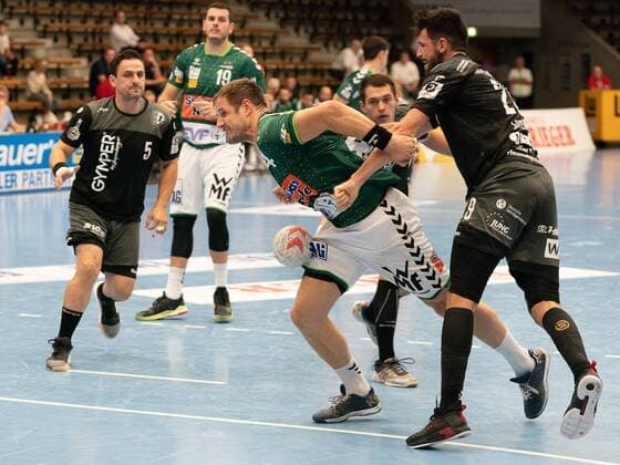 44 Kresimir Kozina Frisch Auf Goeppingen vs. 29 Loic Laurent TuS 04 Dansenberg , Frisch Auf Goeppingen vs. TuS 04 Dansenberg, DHB Cup, Handball, Men, 17 08 2019 Frisch Auf Goeppingen vs. TuS 04 Dansenberg, DHB Cup, Handball, Men, 17 08 2019 Goeppingen vs. 17 08 2019 Dansenberg, DHB Cup, Handball, Men Copyright: xEIBNER Michael_Schmidtx EP_MST