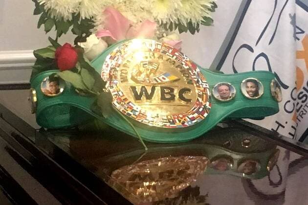 August 17, 2019 EUM20190817DEP11 JPG MEXICO CITY DeathDeath Jose Napoles August 17, 2019 The former Cuban Mexican boxer Jose Ãngel Mantequilla Napoles, deceased on Friday, was watched in the company of his family and friends at a funeral home located in the capital of the country Photo Agency EL UNIVERSALEELG Latin News August 17, 2019  - ZUMAu78_ 20190817_zaf_u78_016 Copyright: xElxUniversalx