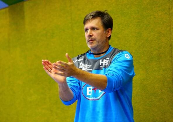 Coach Daniel Eblen Konstanz Handball DHB Cup 2019 20 EHV Aue HSG Konstanz 27 25 am 17 8 2019 EHV Aue HSG Konstanz