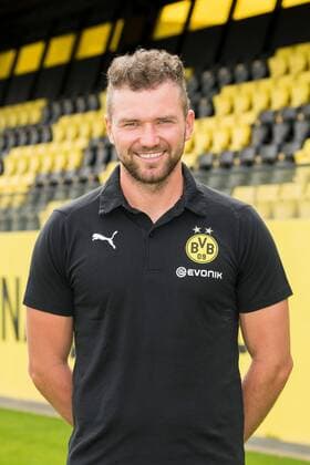 Mathias Kolodziej Borussia Dortmund 1 BL, portrait date 2019 2020 Team2