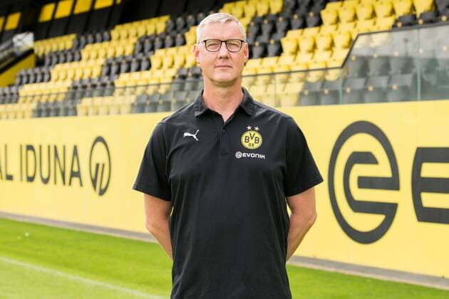 Olaf Wehmer Borussia Dortmund 1 BL, portrait date 2019 2020 Team2