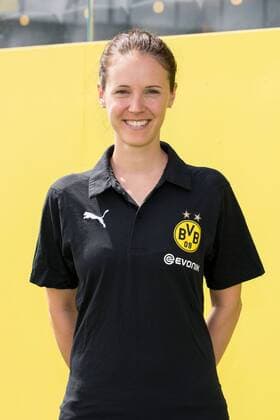 Swantje Thomssen Borussia Dortmund 1 BL, date of portrait 2019 2020 Team2