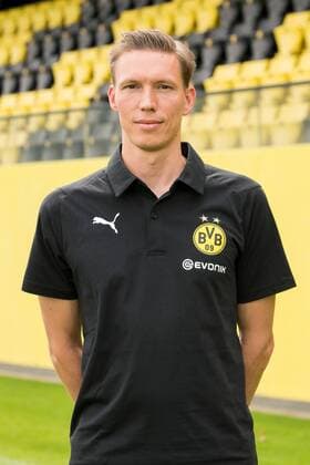 Florian Wangler Borussia Dortmund 1 BL, portrait date 2019 2020 Team2