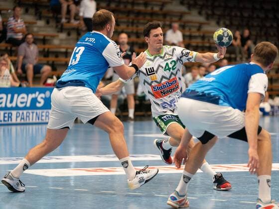 42 Nemanja Zelenovic Frisch Auf Goeppingen vs. 13 Carl Loefstroem TSV Bayer Dormagen, Frisch Auf Goeppingen vs. TSV Bayer Dormagen, DHB Cup, Handball, Men, 18 08 2019 Frisch Auf Goeppingen vs. TSV Bayer Dormagen, DHB Cup, Handball, Men, 18 08 2019 Goeppingen, Germany Copyright: xEIBNER Michael_Schmidtx EP_MST