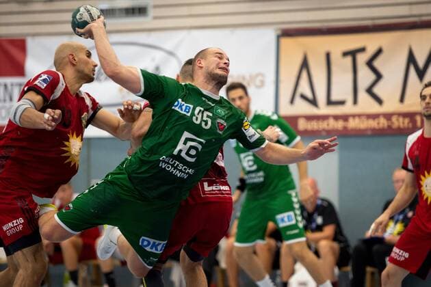 Spenge, Germany 18 08 2019 DHB Cup 1 Main Round 2019 2020 TuS N Lübbecke vs Füchse Berlin L R Marko Bagaric Lübbecke , Paul Drux Berlin Spenge Nordrhein Westfalen Germany