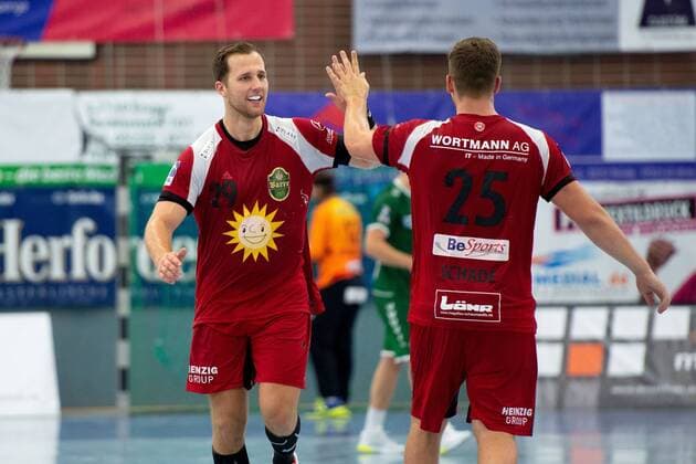 Spenge, Germany 18 08 2019 DHB Cup 1 Main Round 2019 2020 TuS N Lübbecke vs Füchse Berlin L R Marian Orlowski Lübbecke , Moritz Schade Lübbecke Spenge Nordrhein Westfalen Germany