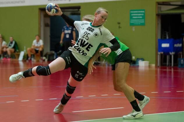 Carina Aselmeyer VfL Oldenburg, 25 at the throw, game scene, action, action, 20 08 2019, Bremen Germany , handball, test match women, SV Werder Bremen VfL Oldenburg xobx