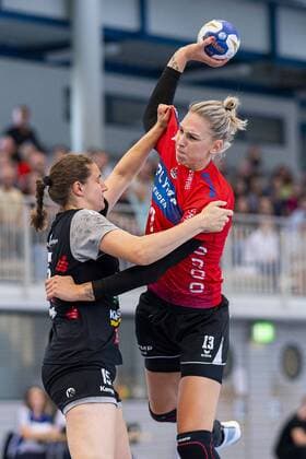 Schwieberdingen, Germany 21 August 2019 Test match 19 20 SG BBM Bietigheim vs VfL Tigers Waiblingen vs Caren Hammer Waiblingen ,Luisa Schulze Bietigheim Schwieberdingen Baden Württemberg Germany