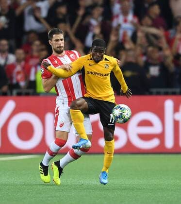 FOOTBALL CHAMPIONS LEAGUE SAISON 2019 2020 Play Off First leg in Bern BSC Young Boys Bern Red Star Belgrade 21 08 2019 Scorers to 1 0 Roger Assale re, BSC Young Boys Bern vs. scorers to 11 Compensation Milos Degenek re, Red Star Belgrade