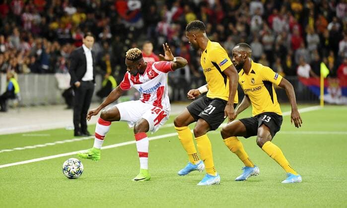 21 08 2019 Bern ,Stade de Suisse Football Men Season 2019 2020 Champions League BSC Young Boys Red Star Belgrade In picture Richmond Boakye Red Star I against Ulises Garcia and Nicolas Moumi Ngamaleu YB Action