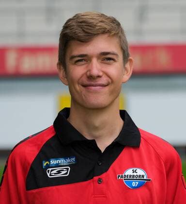 Video Analyst Philipp Maier SC Paderborn 07 1 BL, portrait date 2019 2020 Copyright: xAndreasxZobex