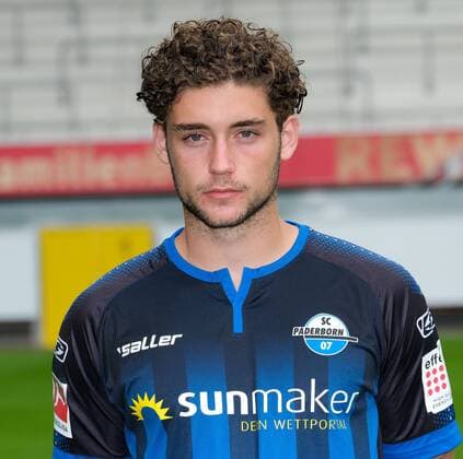 Jan Luca hull SC Paderborn 07 1 BL, portrait date 2019 2020 Copyright: xAndreasxZobex