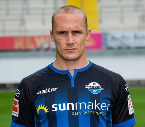 Sven Michel SC Paderborn 07 1 BL, date of portrait 2019 2020 Copyright: xAndreasxZobex